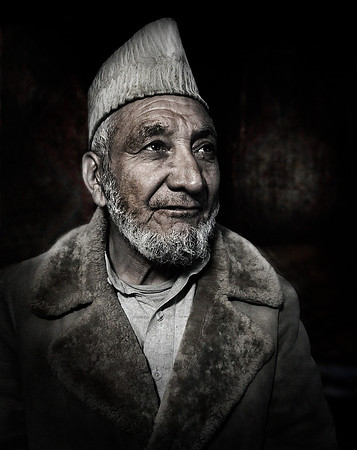 Study - Mazar Carpet Trader